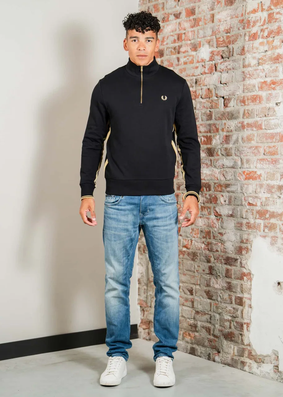 Ansicht 2 von Fred Perry Stripe tape half zip sweatshirt - black champagne
