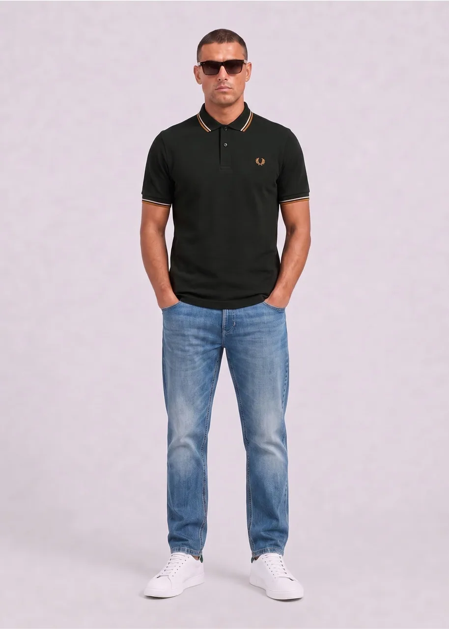 Ansicht 2 von Fred Perry Twin Tipped Polo - night green dusky blue dark caramel