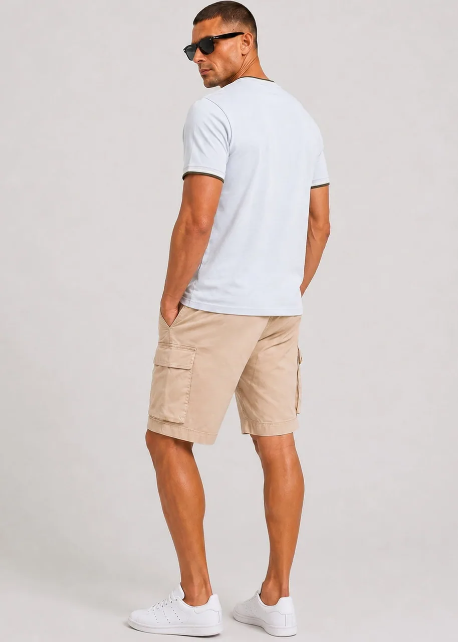 Ansicht 3 von Fred Perry Twin tipped t-shirt - dusky blue ecru laurel wreath green